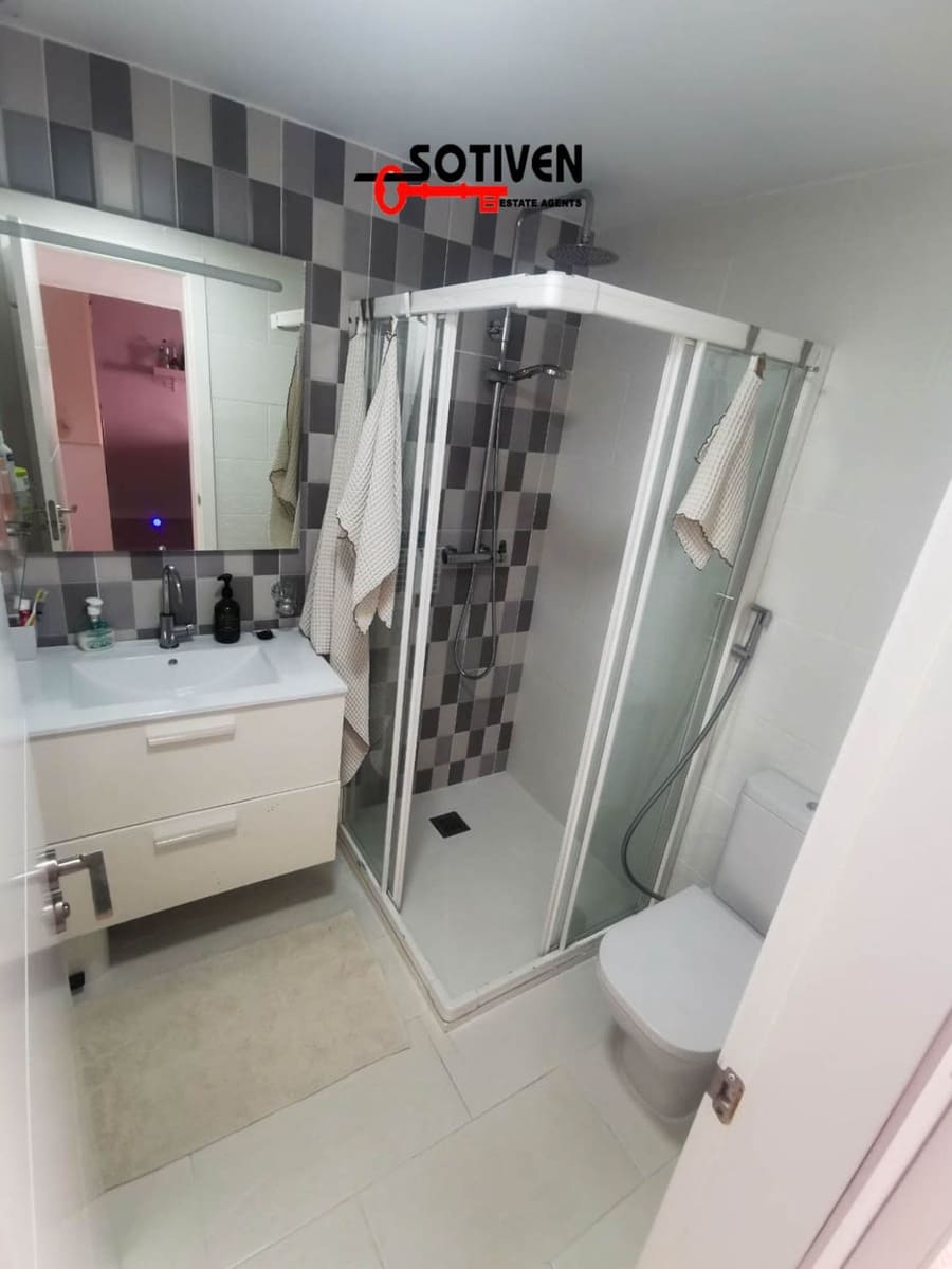 2 soveværelse Lejlighed til salg i Torviscas med garage - € 450.000 (Ref: 8857426)