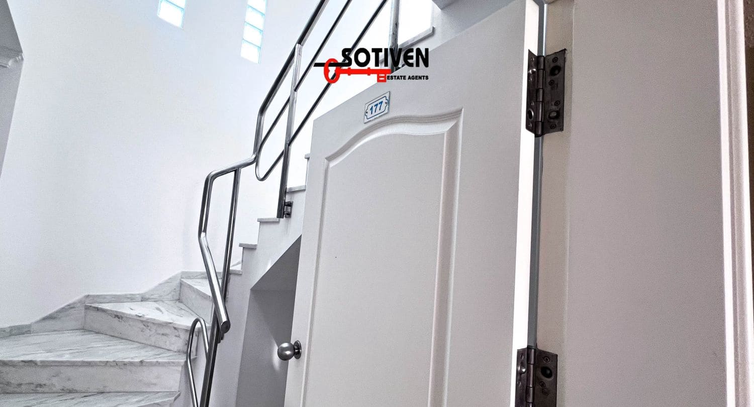 2 soveværelse Lejlighed til salg i Puerto Santiago med garage - € 550.883 (Ref: 8960390)