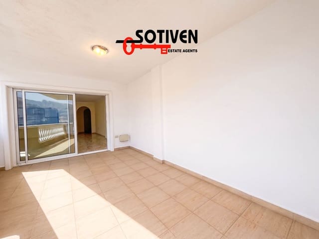 Apartamento de 2 habitaciones en Puerto Santiago, Santiago del Teide en venta con garaje - 529.000 € (Ref: 8960390)