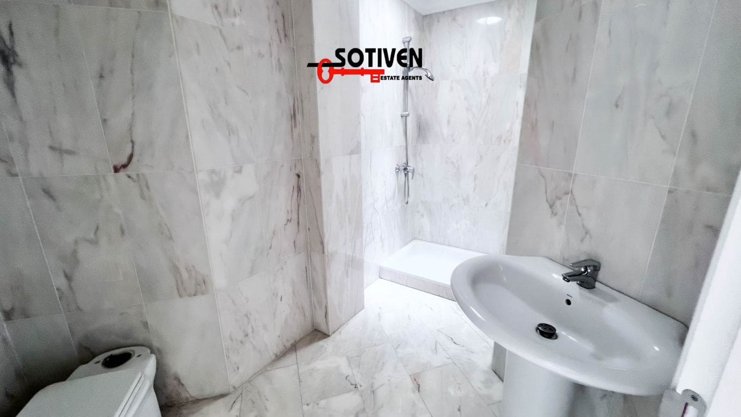 2 soveværelse Lejlighed til salg i Puerto Santiago med garage - € 594.423 (Ref: 8960391)