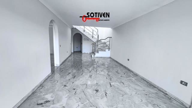 2 soverom Leilighet til salgs i Puerto Santiago, Santiago del Teide med garasje - € 594 423 (Ref: 8960391)