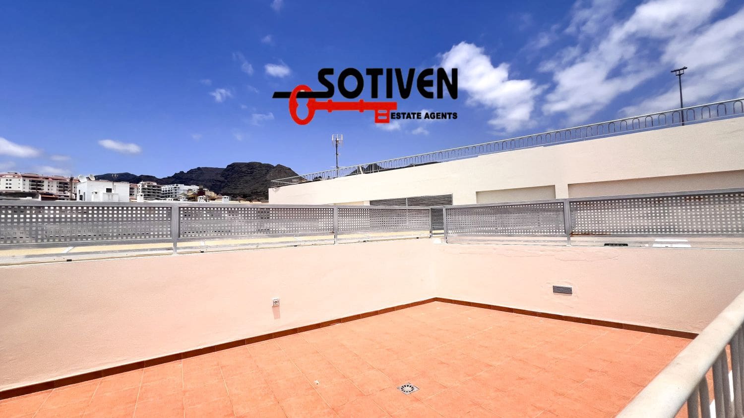 1 soveværelse Lejlighed til salg i Playa de la Arena med garage - € 218.000 (Ref: 9012455)