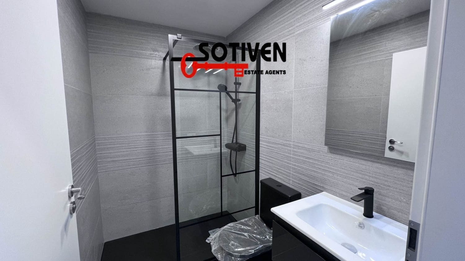 3 quarto Moradia em Banda para venda em Playa San Juan com garagem - 509 500 € (Ref: 9040496)