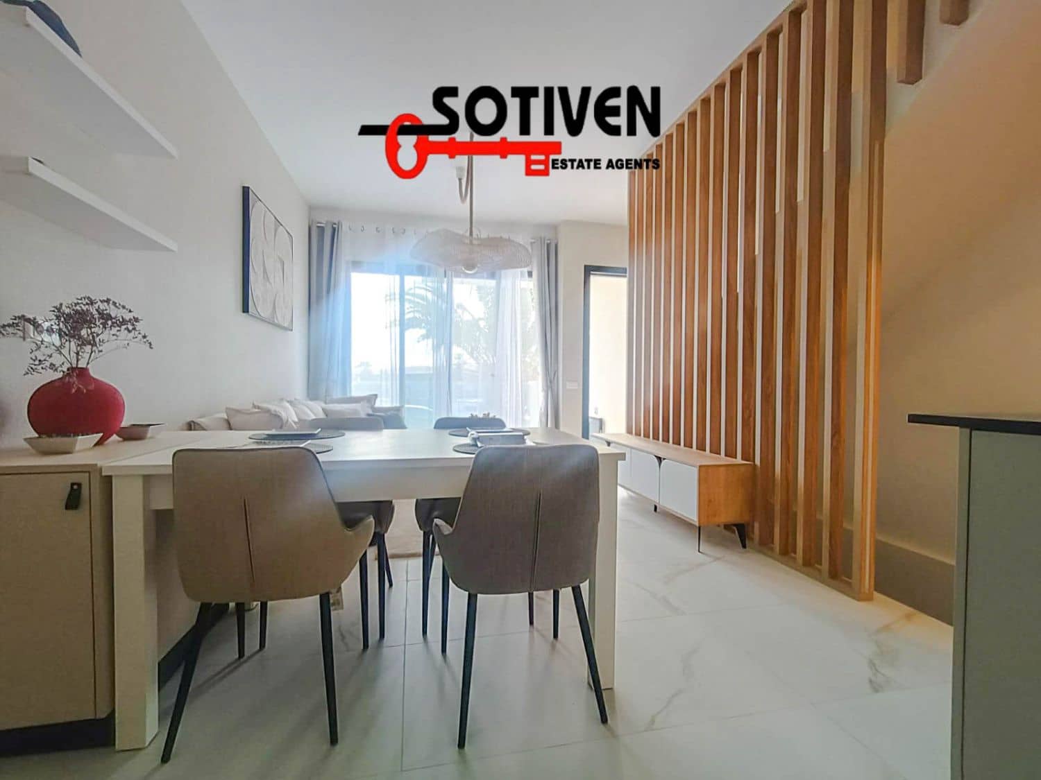 3 quarto Moradia em Banda para venda em Playa San Juan com garagem - 509 500 € (Ref: 9040496)