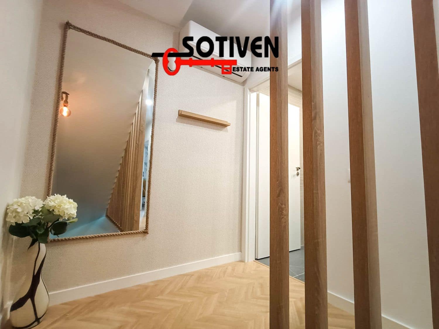 3 quarto Moradia em Banda para venda em Playa San Juan com garagem - 509 500 € (Ref: 9040496)