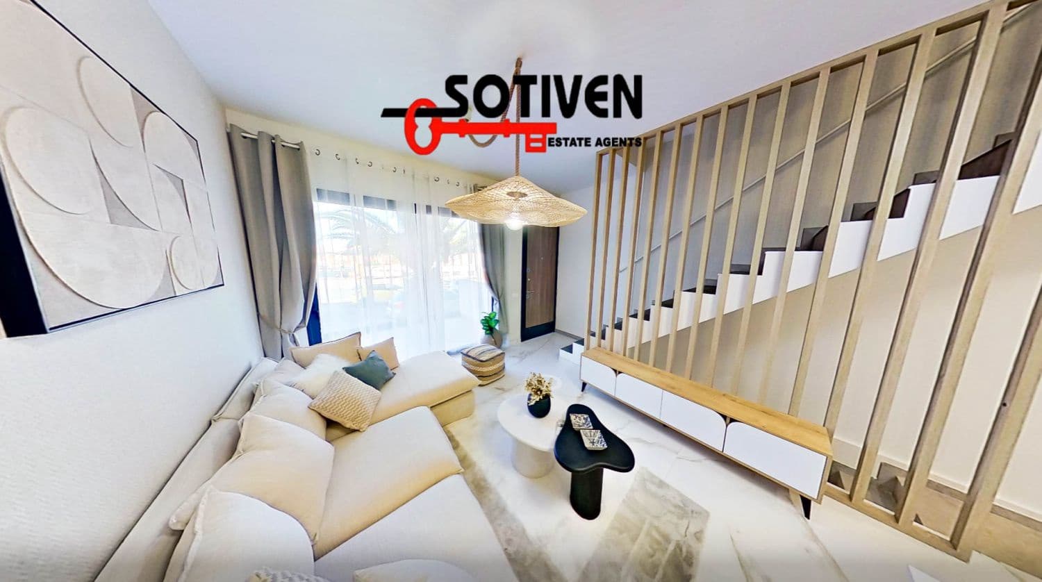 3 quarto Moradia em Banda para venda em Playa San Juan com garagem - 509 500 € (Ref: 9040496)