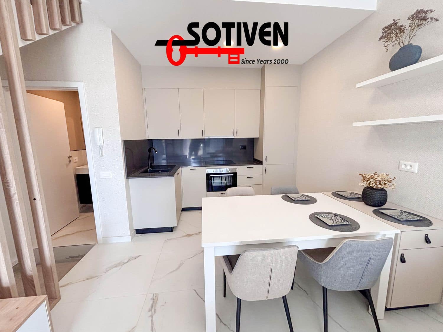 3 soveværelse Rækkehus til salg i Playa San Juan med garage - € 509.500 (Ref: 9040496)