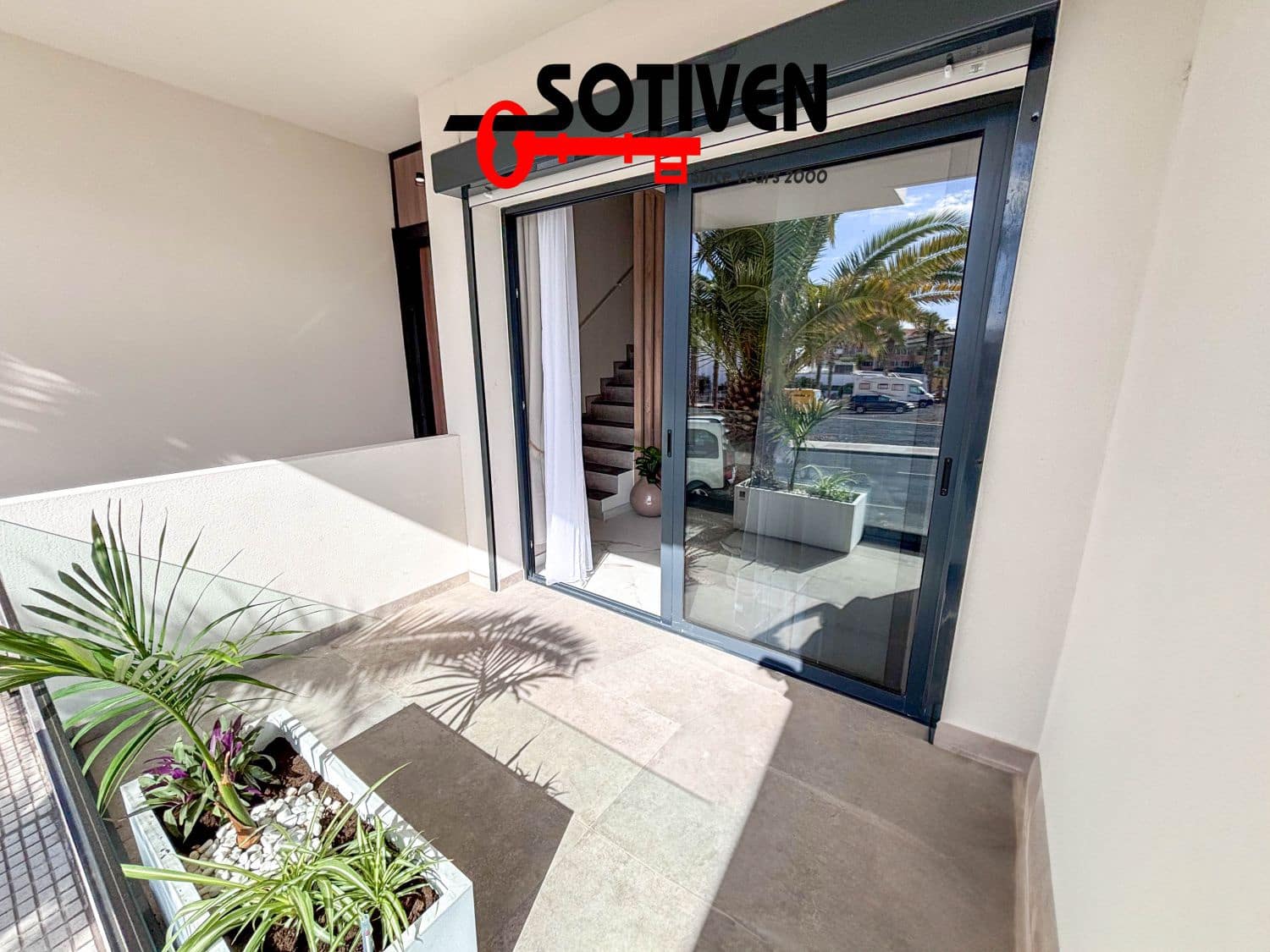 3 soveværelse Rækkehus til salg i Playa San Juan med garage - € 509.500 (Ref: 9040496)