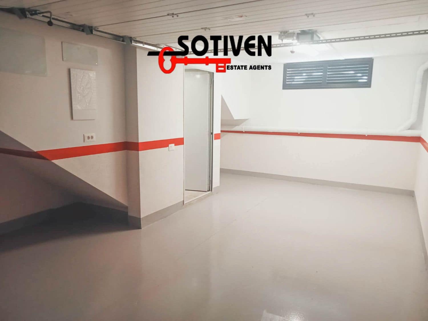 3 soveværelse Rækkehus til salg i Playa San Juan med garage - € 455.000 (Ref: 9040499)