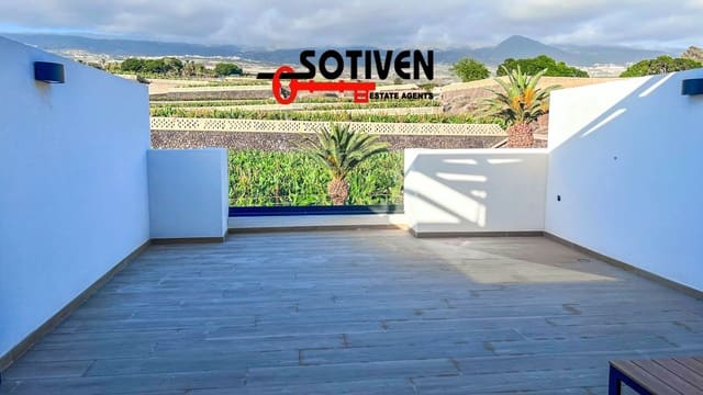 3 bedroom Terraced Villa for sale in Playa San Juan, Guía de Isora with garage - € 455,000 (Ref: 9040499)
