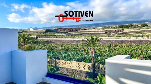 3 bedroom Terraced Villa for sale in Playa San Juan, Guía de Isora with garage - € 455,000 (Ref: 9040499)