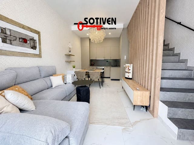 3 soveværelse Rækkehus til salg i Playa San Juan, Guía de Isora med garage - € 399.500 (Ref: 9040499)