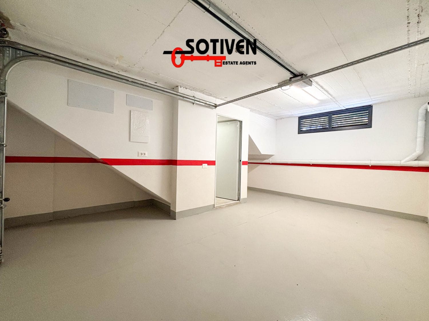 3 soverom Rekkehus til salgs i Playa San Juan med garasje - € 399 500 (Ref: 9040499)