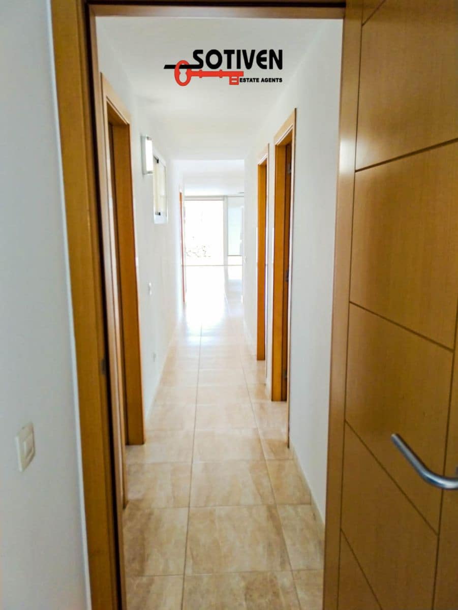 3 sovrum Hus att hyra i El Madronal med garage - 2 900 € (Ref: 9042610)