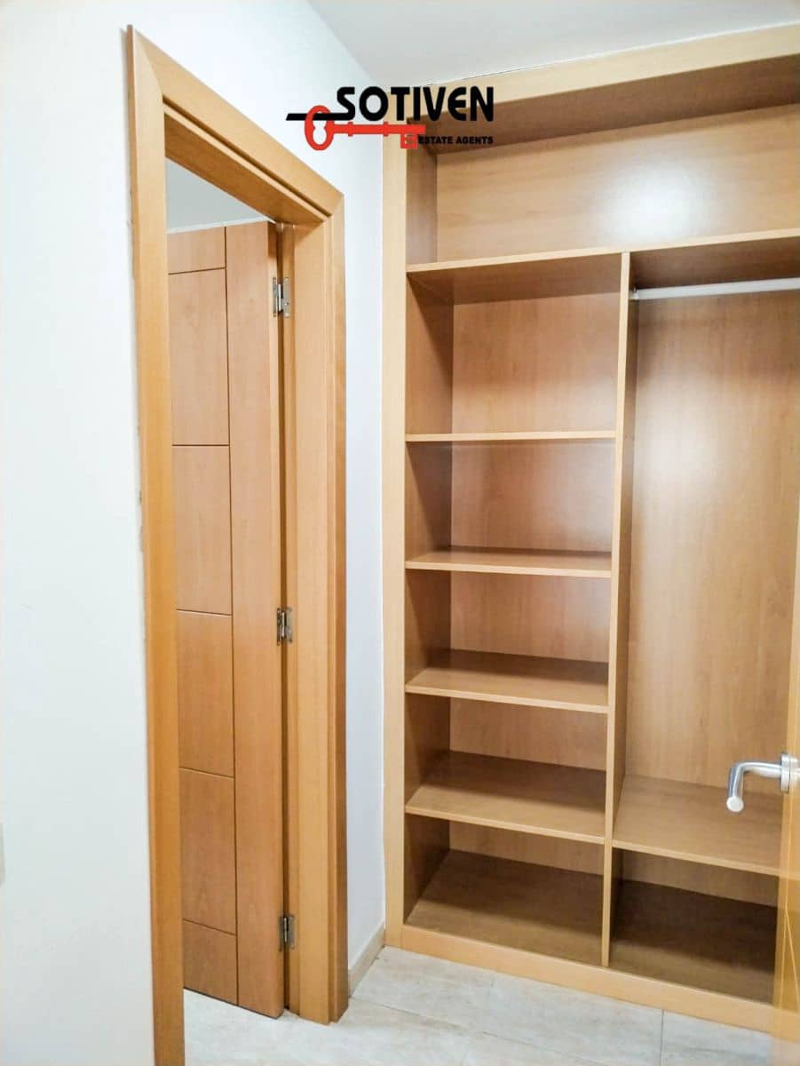 3 sovrum Hus att hyra i El Madronal med garage - 2 900 € (Ref: 9042610)