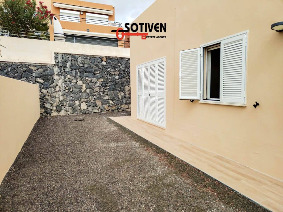 3 sovrum Hus att hyra i El Madronal med garage - 2 900 € (Ref: 9042610)
