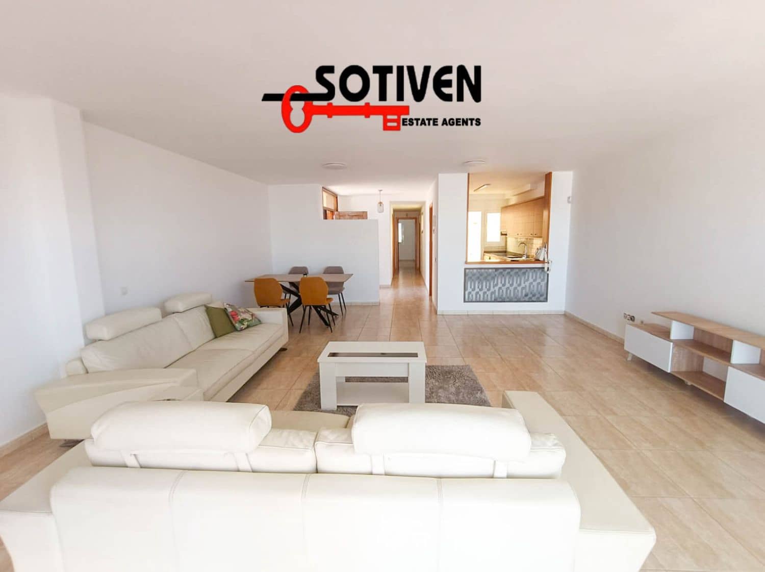3 sovrum Hus att hyra i El Madronal med garage - 2 900 € (Ref: 9042610)