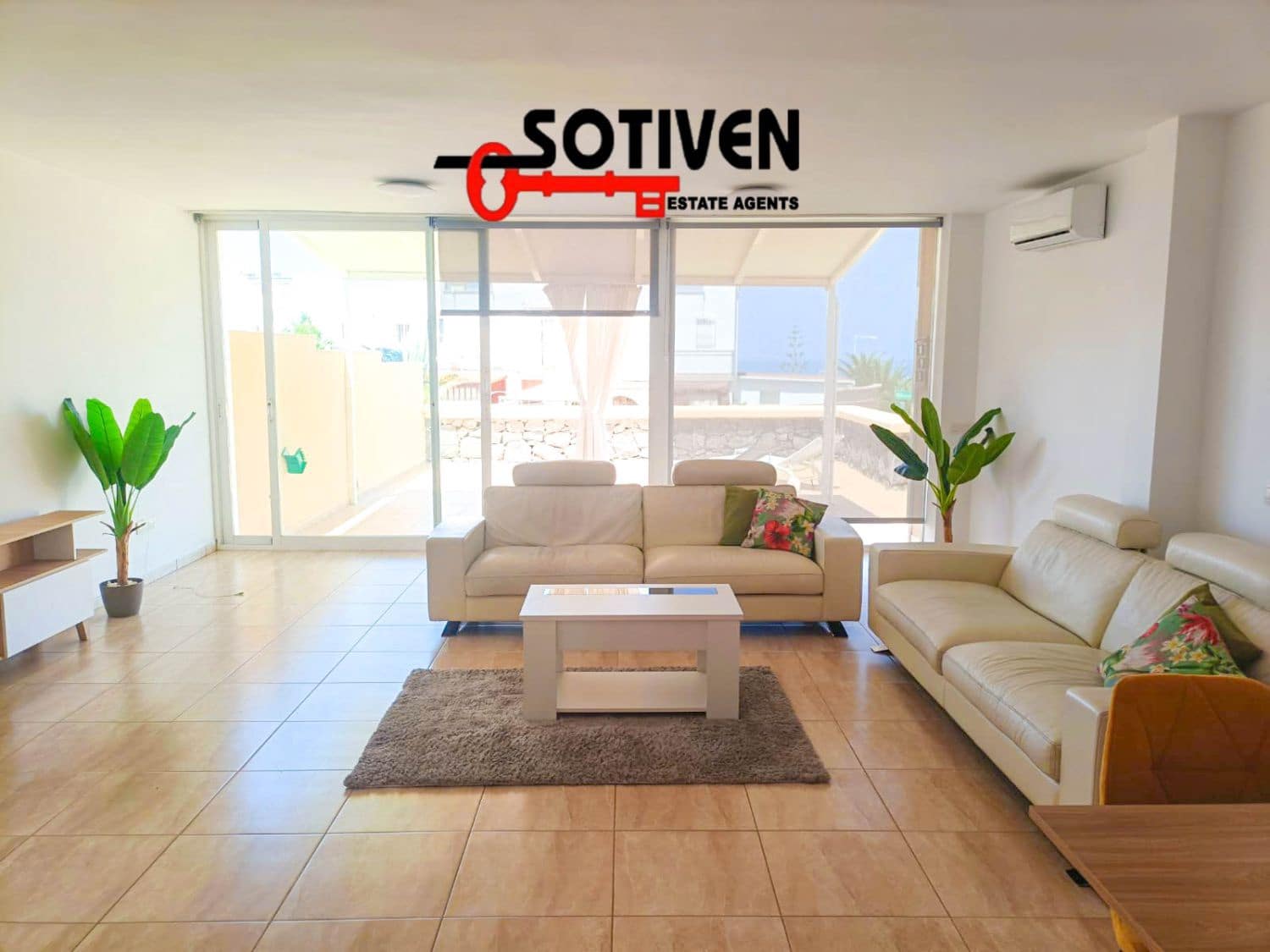 3 sovrum Hus att hyra i El Madronal med garage - 2 900 € (Ref: 9042610)