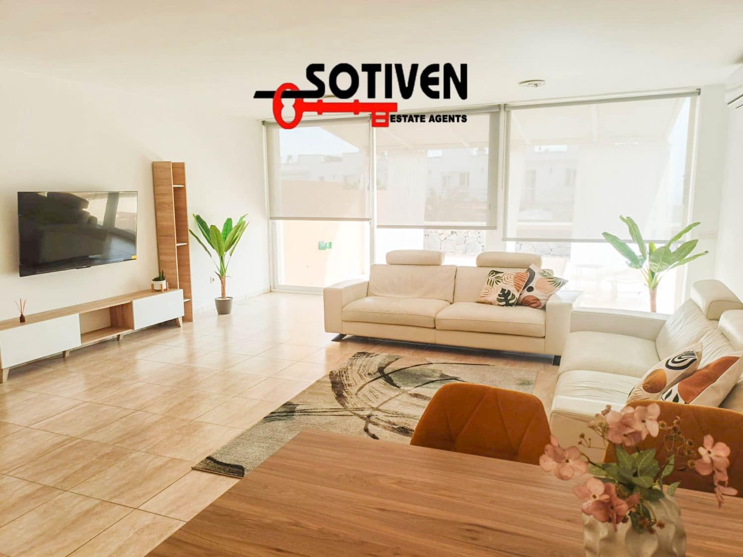 3 sovrum Hus att hyra i El Madronal med garage - 2 900 € (Ref: 9042610)