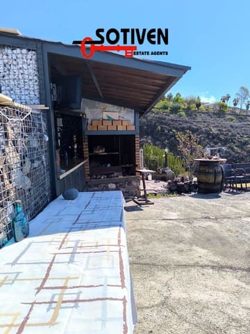 6 bedroom Finca/Country House for sale in Taucho, Adeje - € 850,000 (Ref: 9103215)