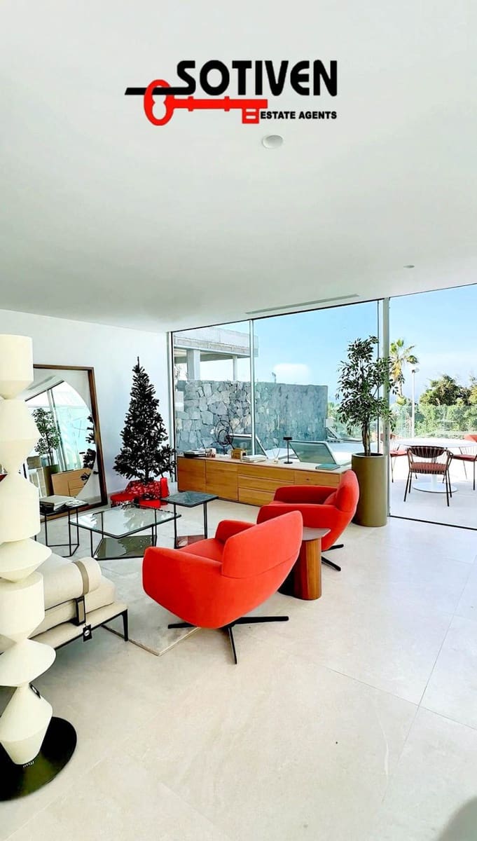 4 soveværelse Villa til salg i Costa Adeje - € 2.700.000 (Ref: 9119080)