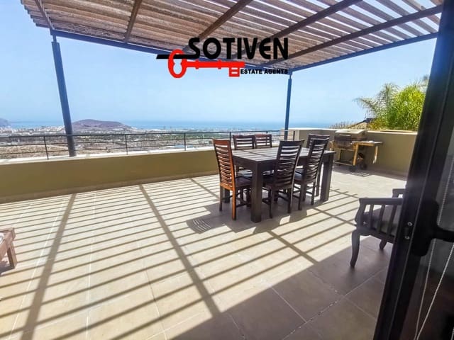 3 soveværelse Penthouse til salg i San Eugenio Alto, Adeje - € 950.000 (Ref: 9128672)