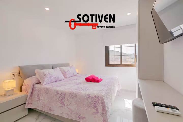 4 soverom Rekkehus til salgs i Fanabe med garasje - € 490 000 (Ref: 9159949)