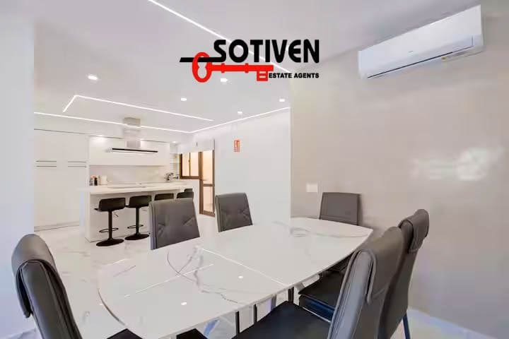 4 soverom Rekkehus til salgs i Fanabe med garasje - € 490 000 (Ref: 9159949)