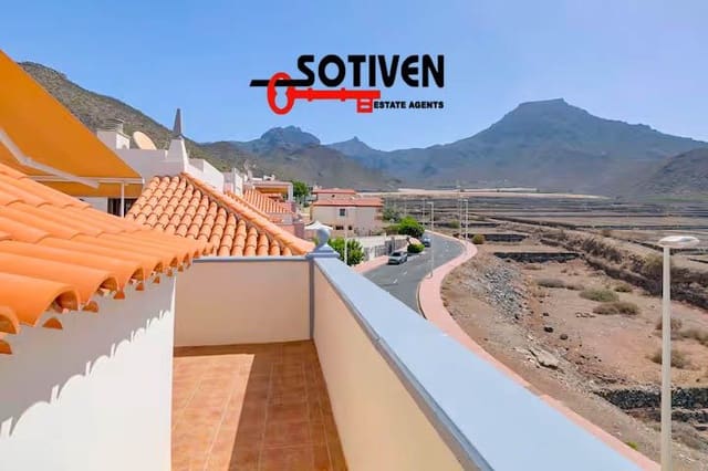 4 quarto Moradia em Banda para venda em Fañabe, Adeje com garagem - 490 000 € (Ref: 9159949)