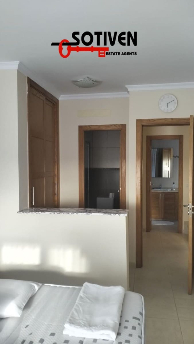 3 sovrum Radhus till salu i Puerto Santiago med garage - 595 000 € (Ref: 9162526)