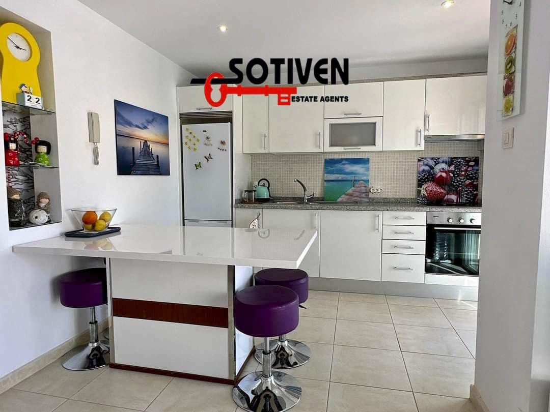 3 sovrum Radhus till salu i Puerto Santiago med garage - 595 000 € (Ref: 9162526)