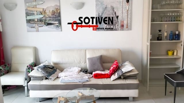 3 soverom Rekkehus til salgs i Puerto Santiago, Santiago del Teide med garasje - € 595 000 (Ref: 9162526)