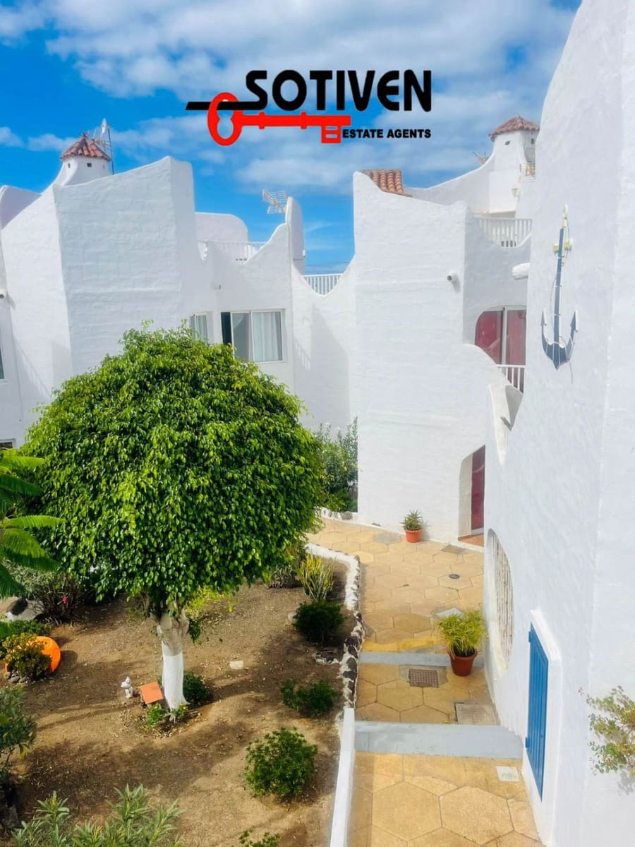 1 bedroom Bungalow for sale in Adeje - € 289,000 (Ref: 9240705)