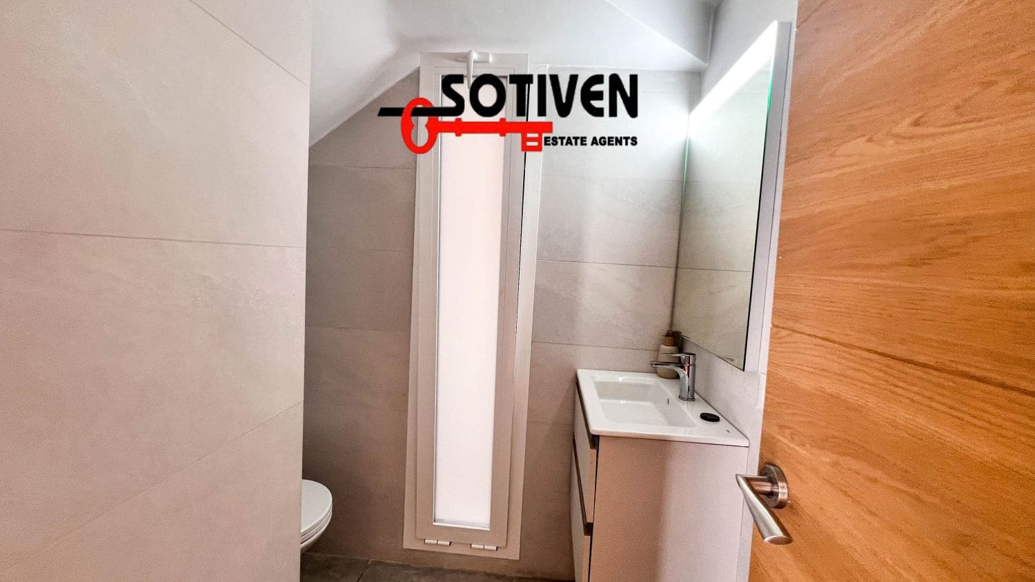 3 bedroom Terraced Villa for sale in Alcala with garage - € 375,000 (Ref: 9255489)