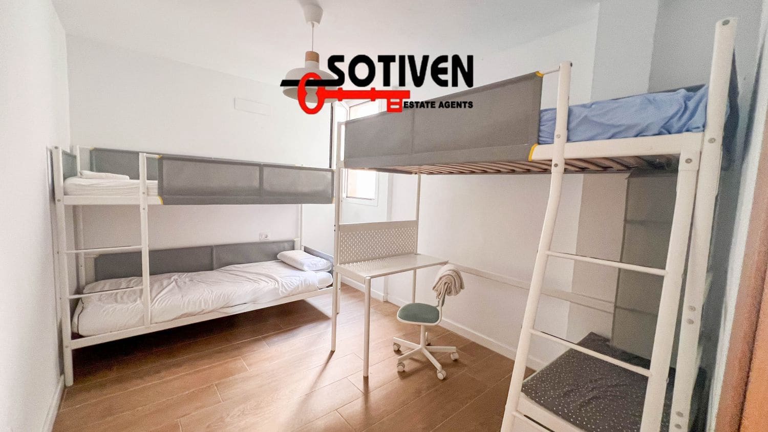 3 bedroom Terraced Villa for sale in Alcala with garage - € 375,000 (Ref: 9255489)