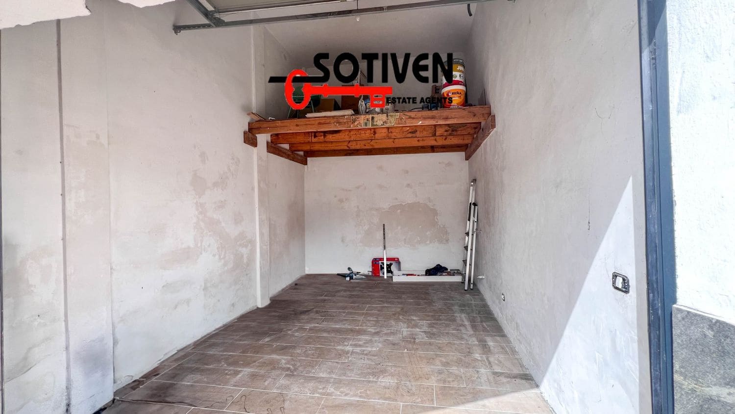 3 bedroom Terraced Villa for sale in Alcala with garage - € 375,000 (Ref: 9255489)