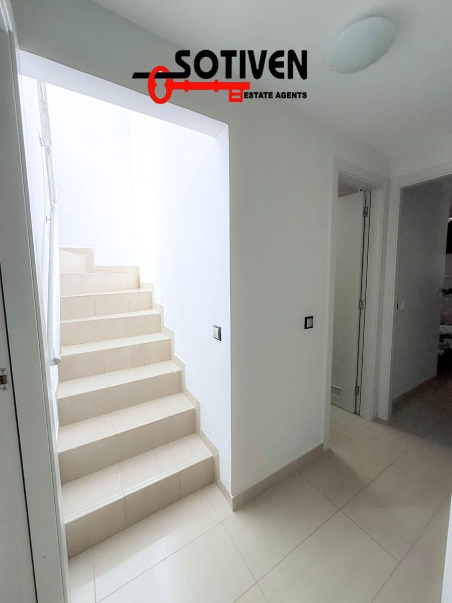 3 soveværelse Penthouse til salg i El Madronal med garage - € 599.000 (Ref: 9285675)