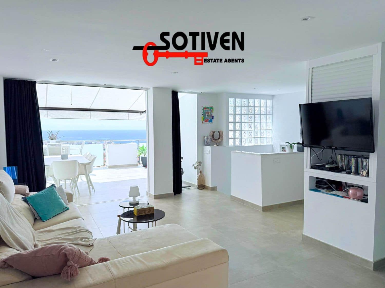 3 soveværelse Penthouse til salg i El Madronal med garage - € 599.000 (Ref: 9285675)