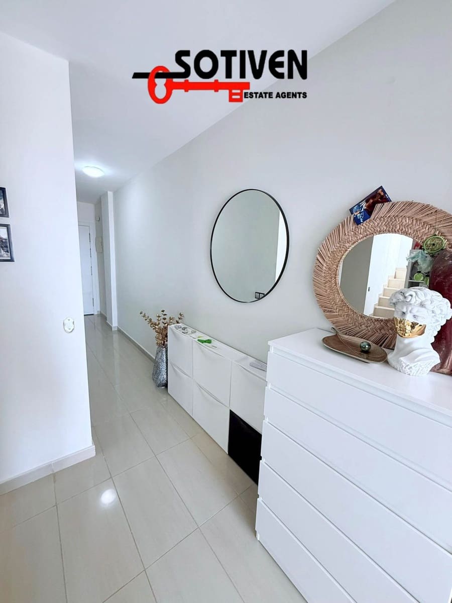 3 soveværelse Penthouse til salg i El Madronal med garage - € 599.000 (Ref: 9285675)