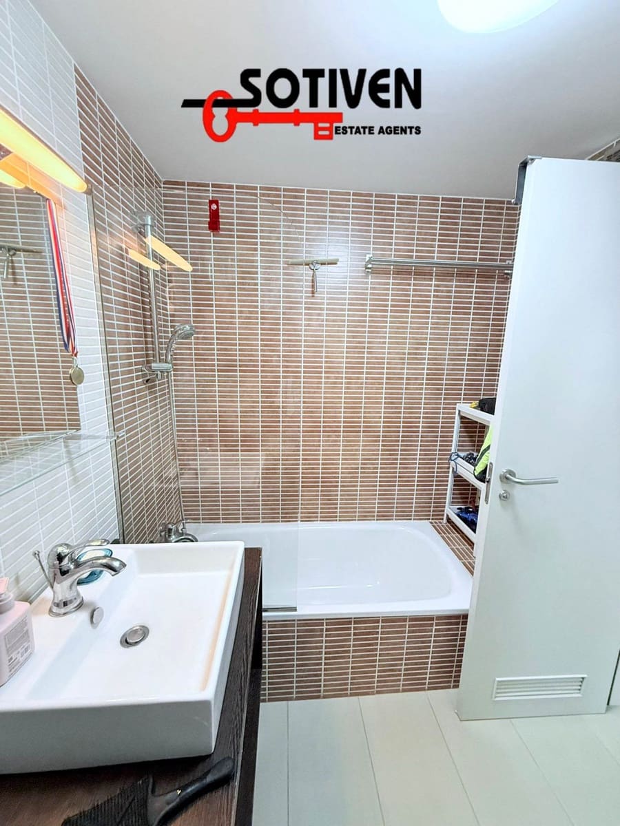 3 soveværelse Penthouse til salg i El Madronal med garage - € 599.000 (Ref: 9285675)