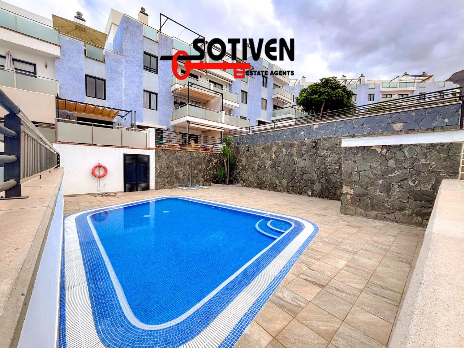 3 soveværelse Penthouse til salg i El Madronal med garage - € 599.000 (Ref: 9285675)