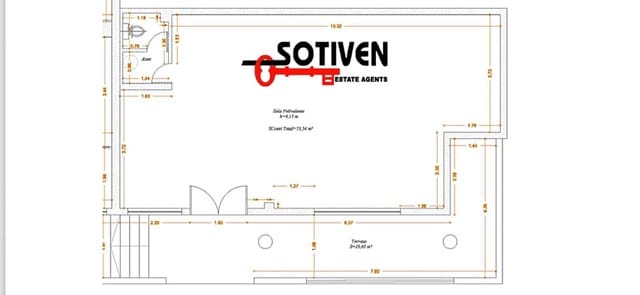 Erhverv til salg i Parque de la Reina, Arona med garage - € 172.000 (Ref: 9313889)