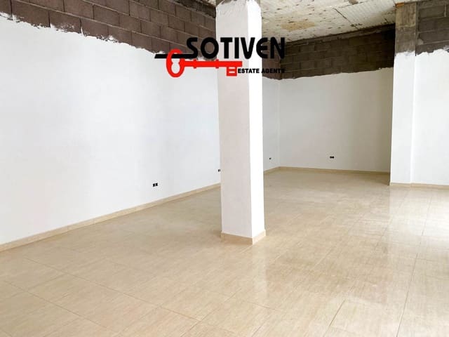 Erhverv til salg i Parque de la Reina, Arona med garage - € 172.000 (Ref: 9313889)