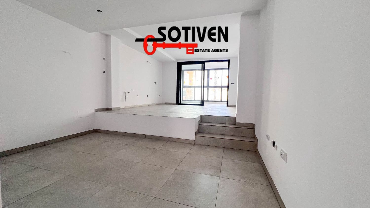 2 chambre Appartement à vendre à Playa San Juan - 300 000 € (Ref: 9322143)