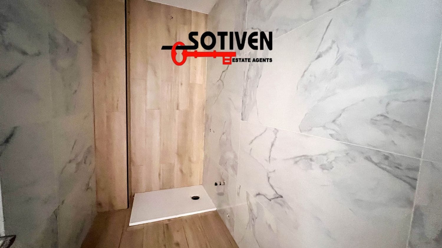 2 chambre Appartement à vendre à Playa San Juan - 300 000 € (Ref: 9322143)