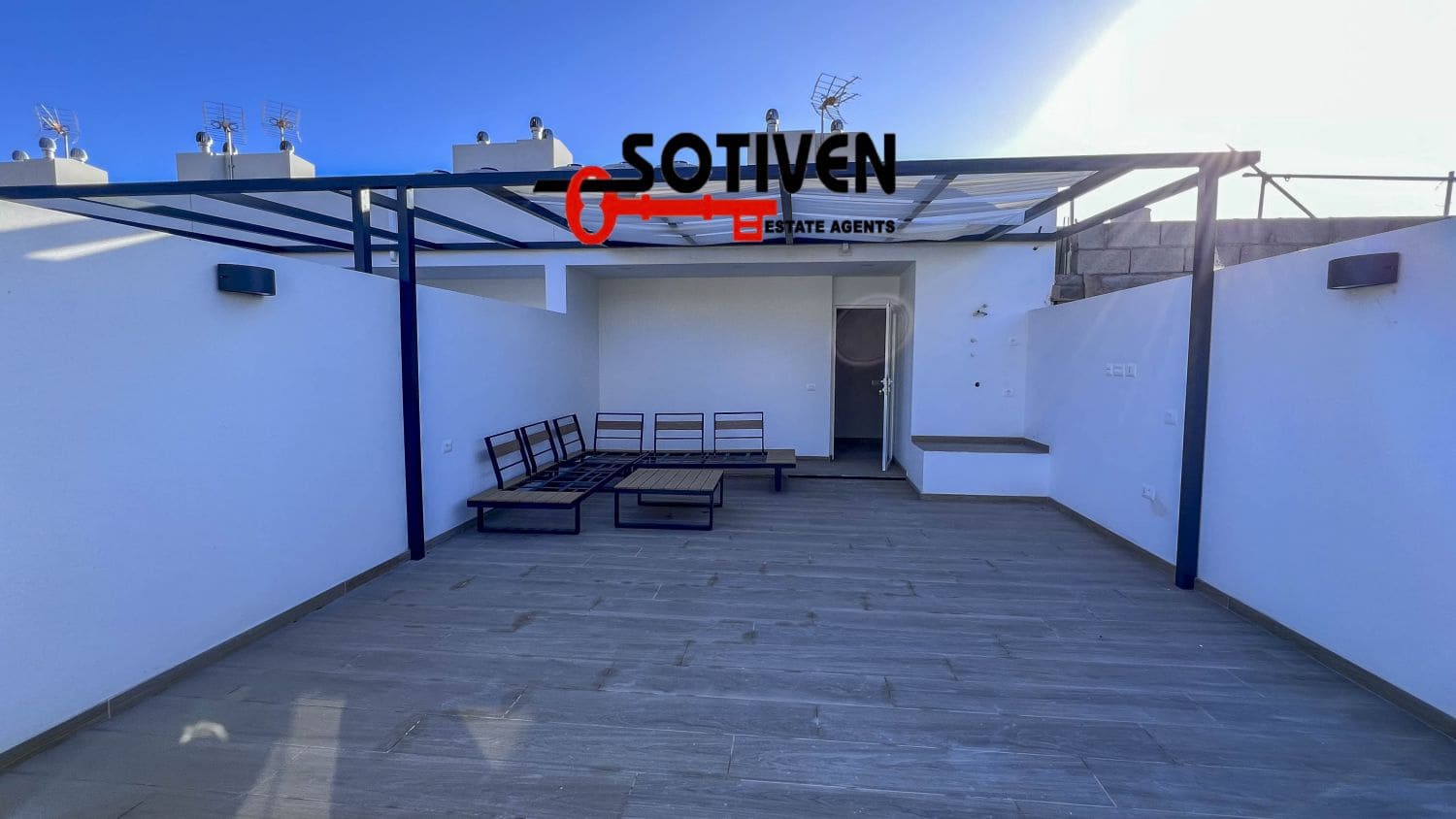 3 sovrum Radhus till salu i Playa San Juan med garage - 539 500 € (Ref: 9331006)