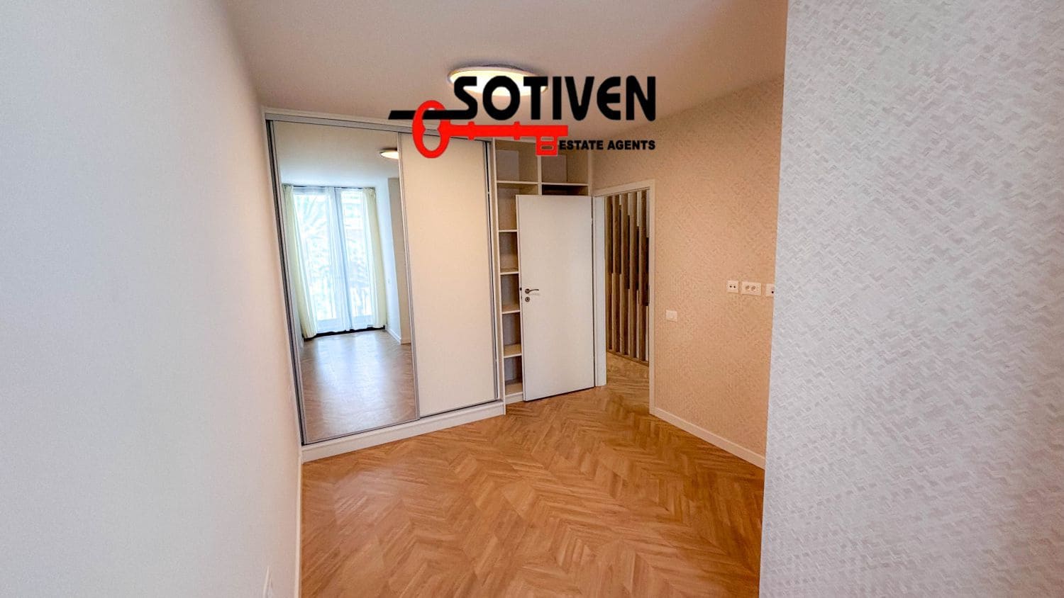 3 sovrum Radhus till salu i Playa San Juan med garage - 539 500 € (Ref: 9331006)