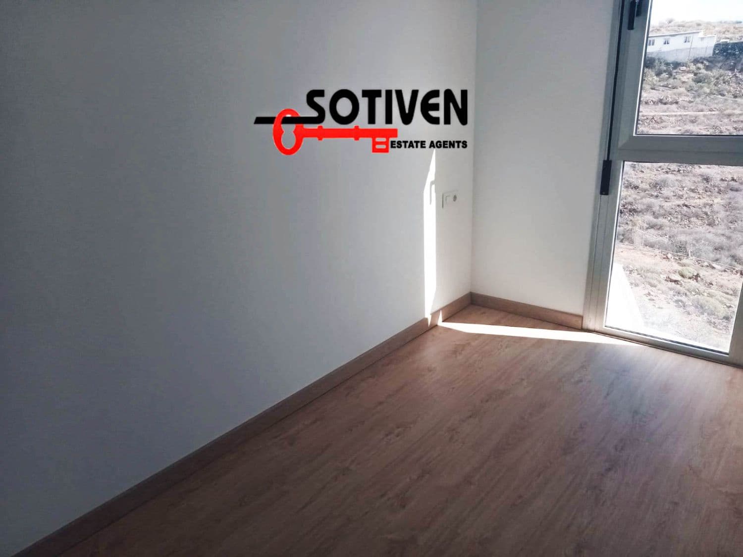 3 makuuhuone Rivitalo myytävänä paikassa Tijoco Bajo mukana 
autotalli - 330 000 € (Ref: 9338579)