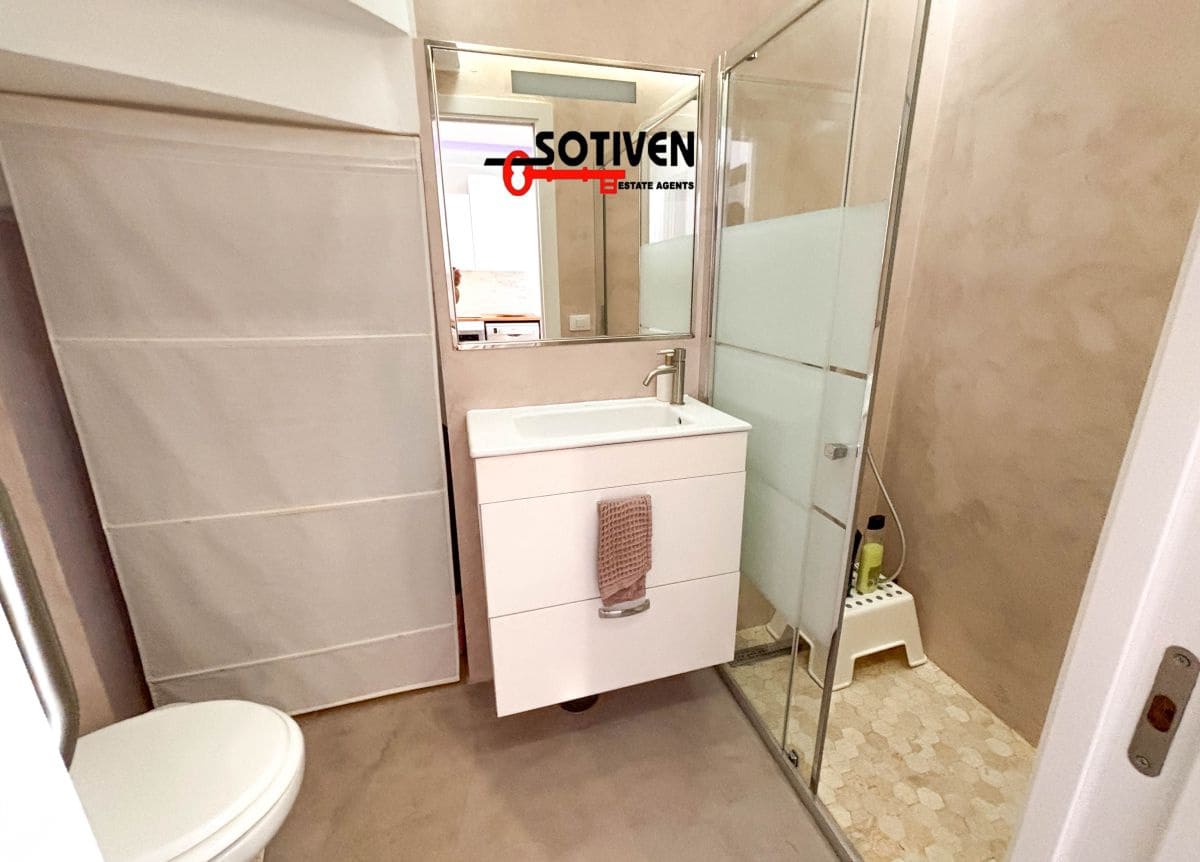 2 bedroom Terraced Villa for rent in Alcala - € 1,600 (Ref: 9406308)