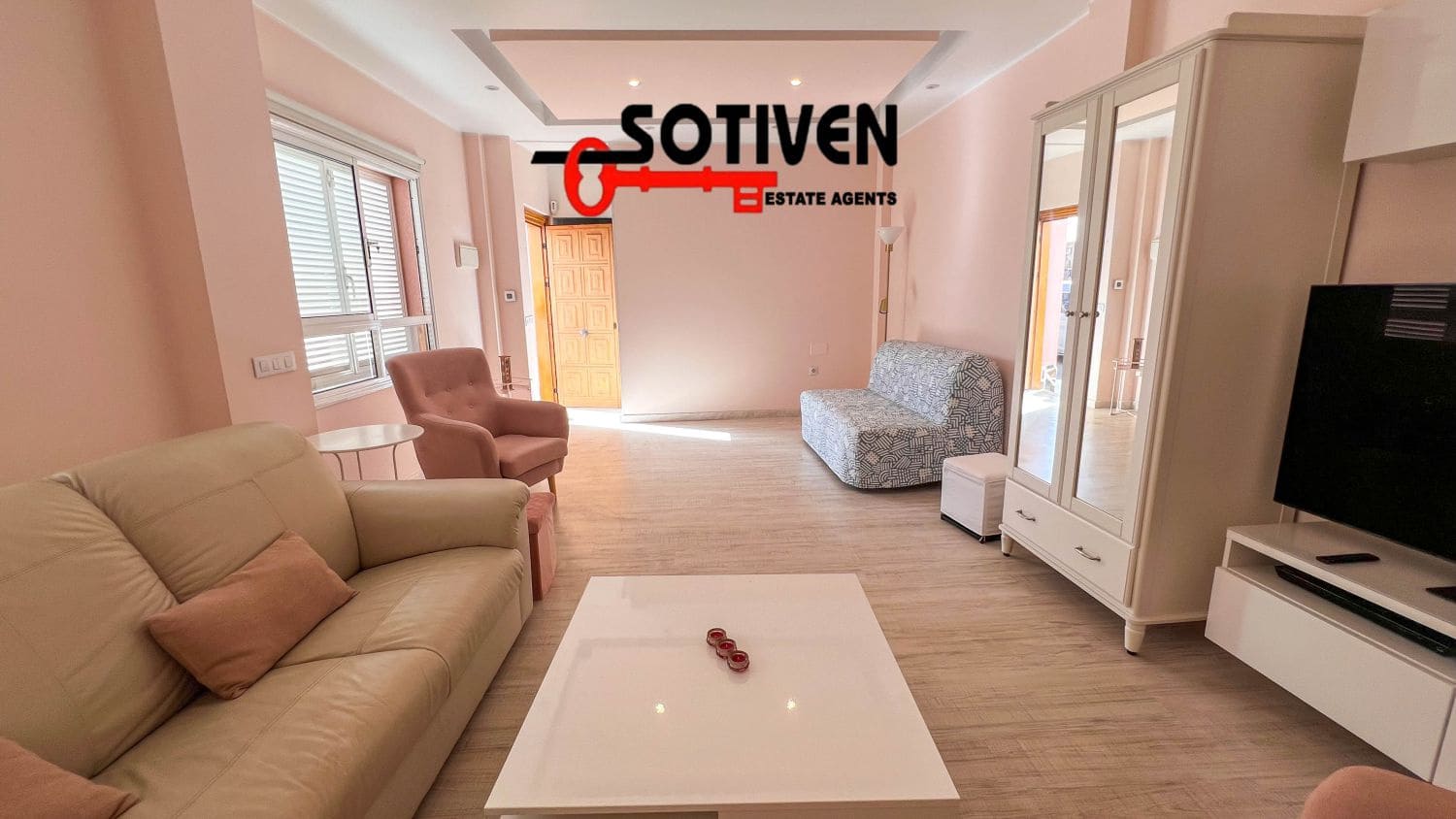 2 bedroom Terraced Villa for rent in Alcala - € 1,600 (Ref: 9406308)